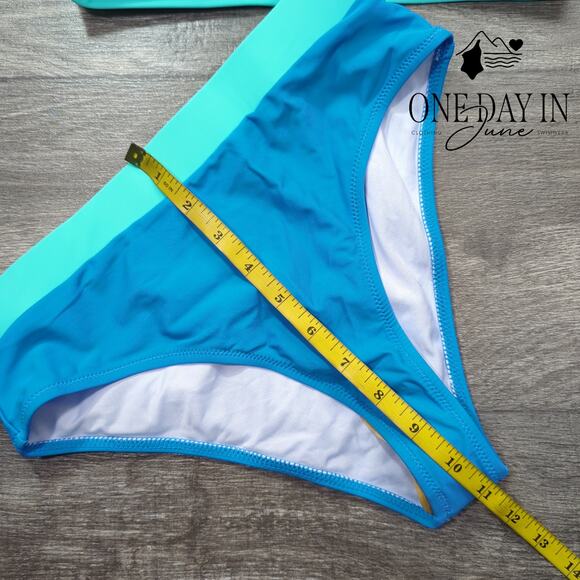 Adisputent Crop Bikini Swimsuit Size S - Picture 5 of 6
